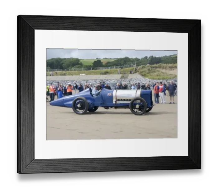Framed Print : Sunbeam 350 hp driven by Ian Satnfield, National Motor Museum Chief engineer at Pendine