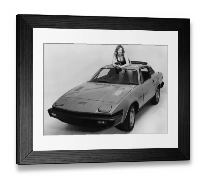 Framed Print : 1977 Triumph TR7