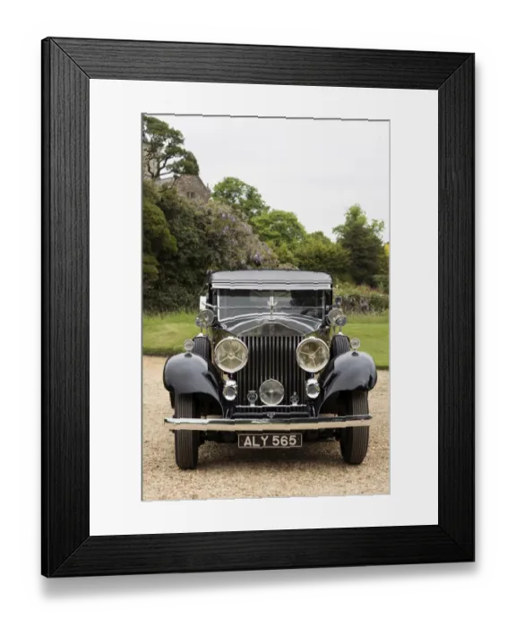 Framed Print : 1933 Rolls - Royce Phantom II Sedanca de Ville. Barker body Framed Print : 1933 Rolls - Royce Phantom II Sedanca de Ville. Barker body