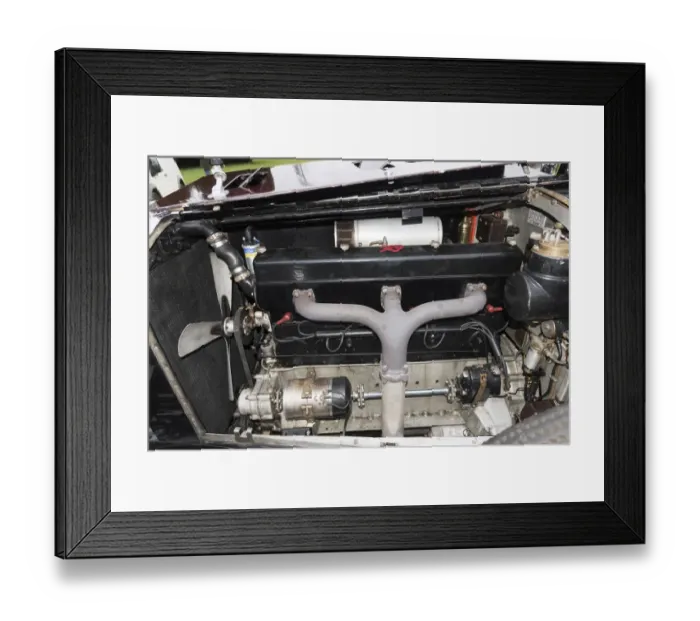 Framed Print : 1933 Rolls - Royce Phantom II Sedanca de Ville. Barker body Framed Print : 1933 Rolls - Royce Phantom II Sedanca de Ville. Barker body