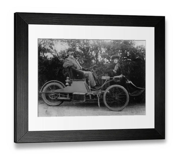 Framed Print : 1905 Singer Tricar