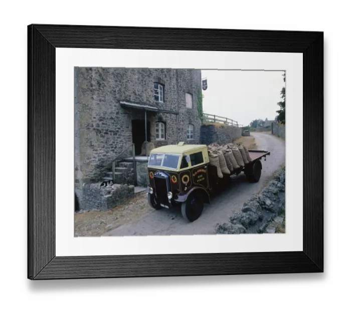 Framed Print : 1939 Albion KL 127 3 ton truck