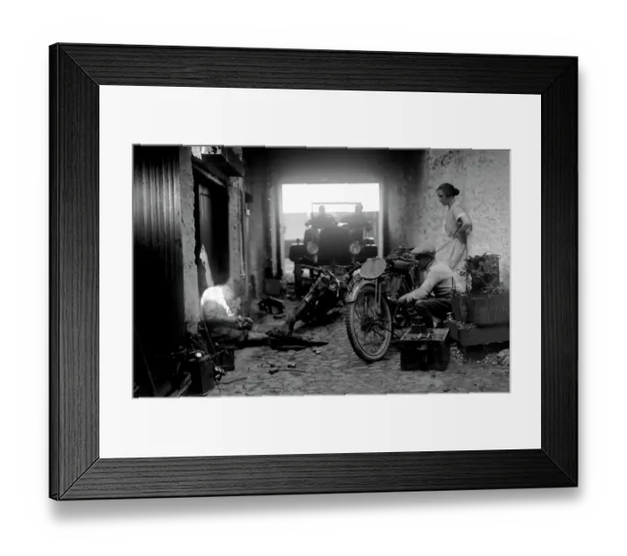 Framed Print : Preparation for the 1924 Isle of Man Amateur TT Framed Print : Preparation for the 1924 Isle of Man Amateur TT