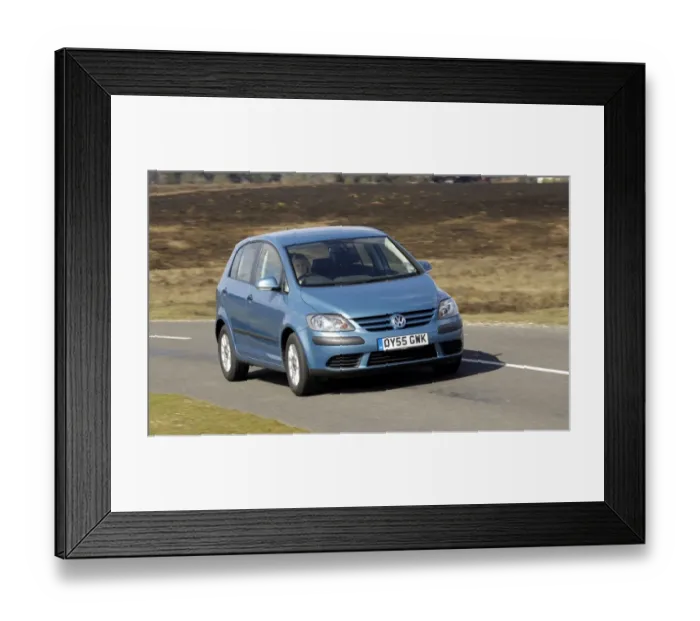 Framed Print : 2005 VW Golf Plus