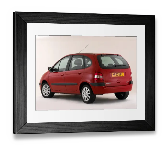 Framed Print : 2003 Renault Scenic