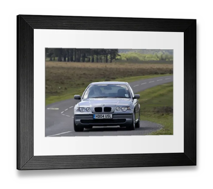 Framed Print : 2004 BMW 318 Compact