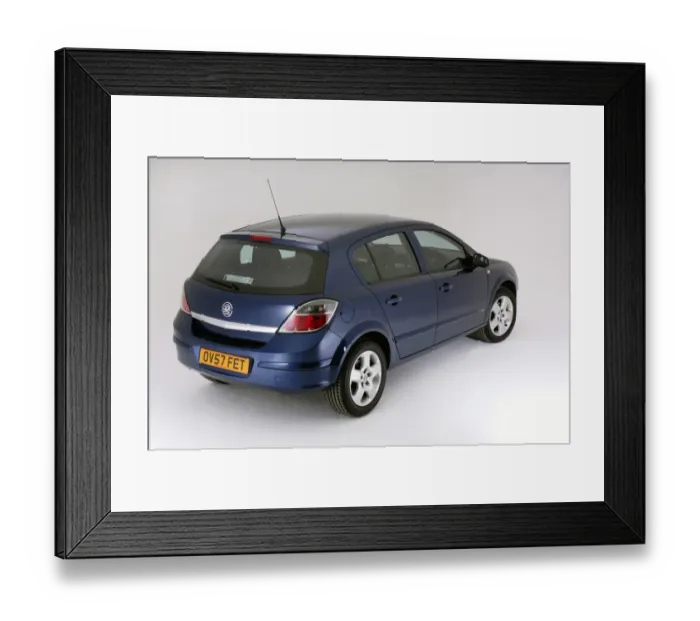 Framed Print : 2007 Vauxhall Astra