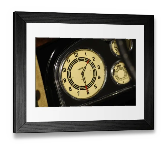 Framed Print : Cadillac V8 355d