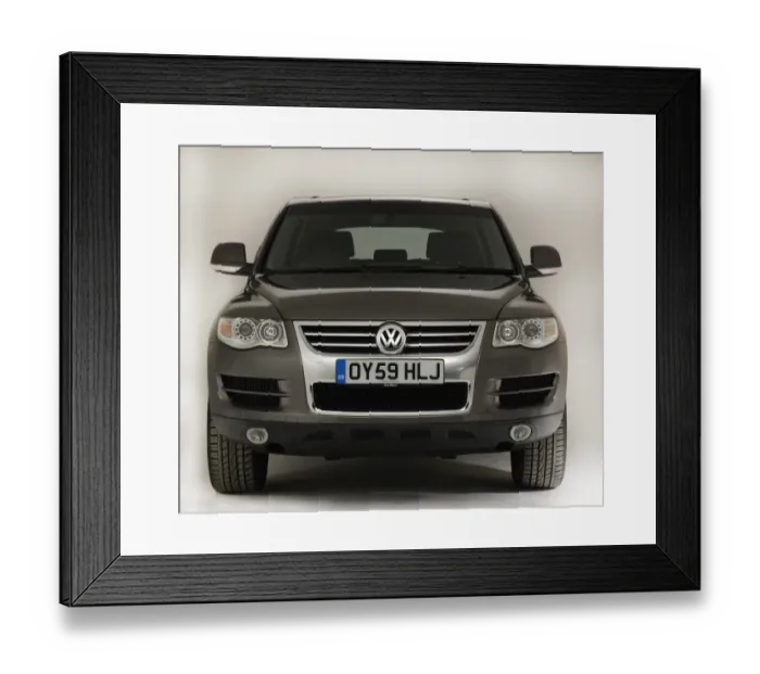 Framed Print : 2009 Volkswagen Touareg V6 Tdi