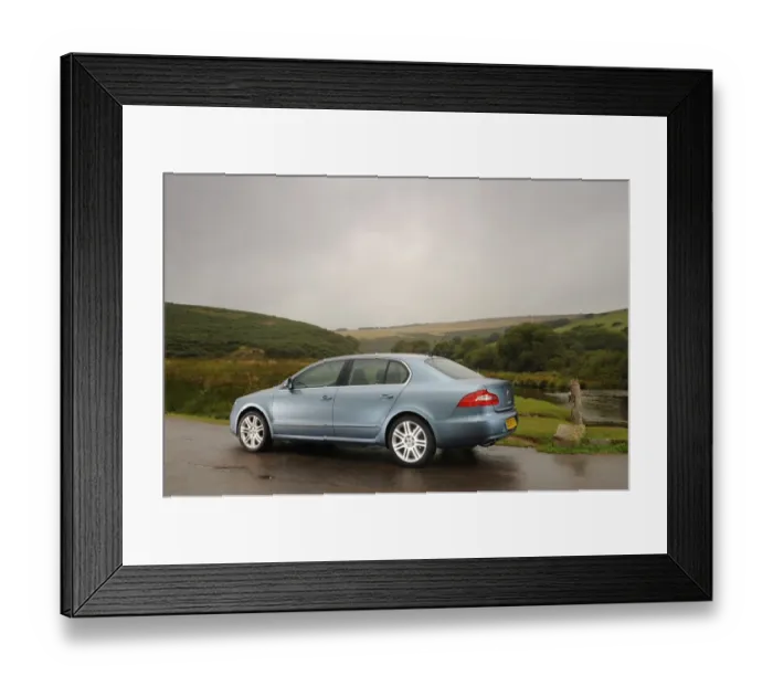 Framed Print : Skoda SUPERB 2008