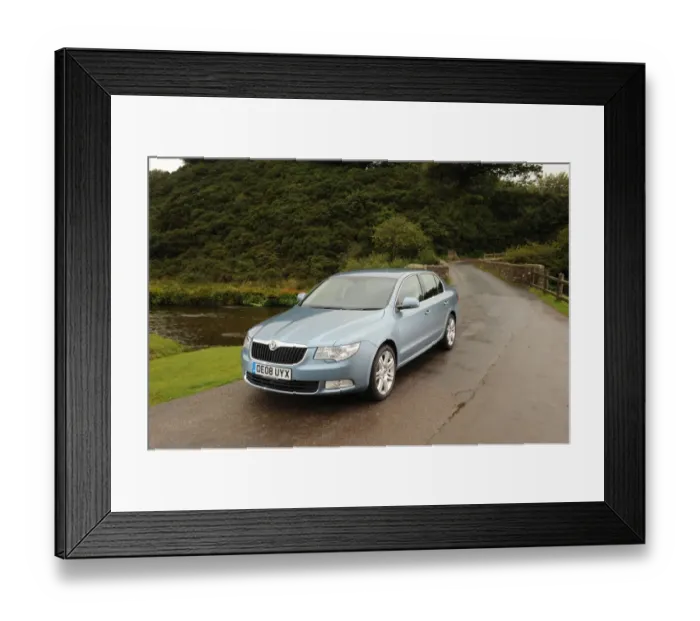 Framed Print : Skoda SUPERB 2008