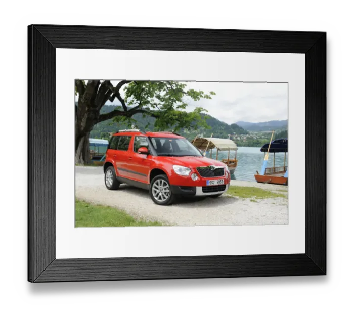 Framed Print : Skoda Yeti 2009