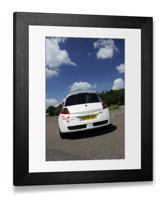 Framed Print : Renault Megane