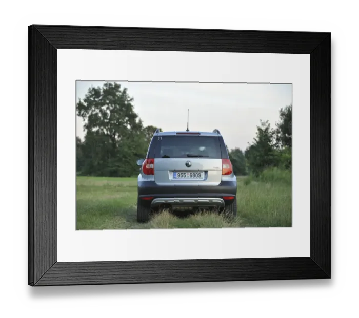 Framed Print : Skoda Yeti 2009 Framed Print : Skoda Yeti 2009