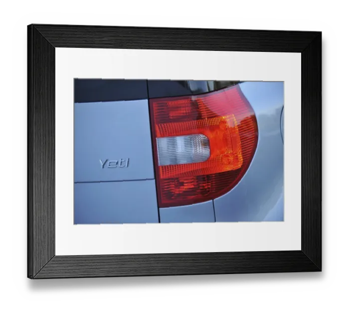 Framed Print : Skoda Yeti 2009 Framed Print : Skoda Yeti 2009