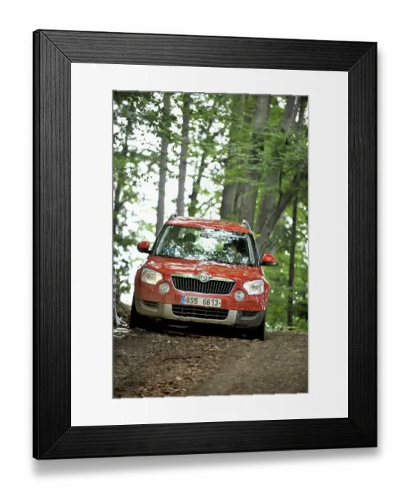 Framed Print : Skoda Yeti 2009 Framed Print : Skoda Yeti 2009