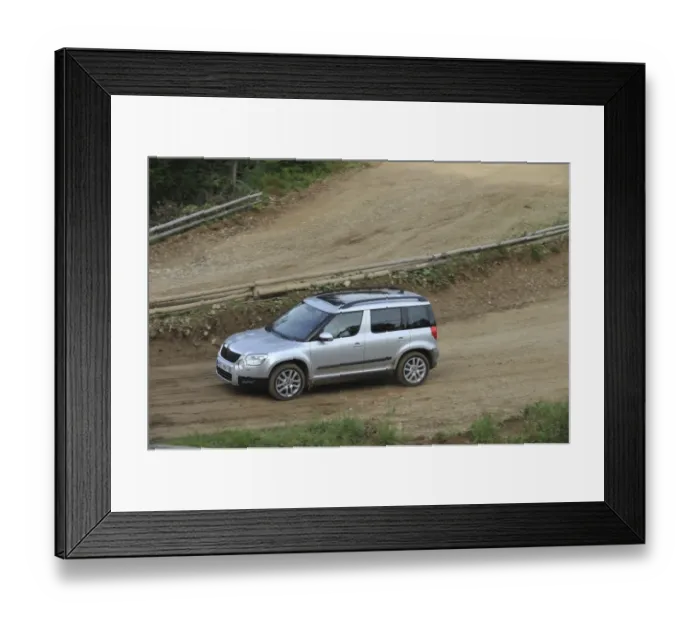 Framed Print : Skoda Yeti 2009 Framed Print : Skoda Yeti 2009