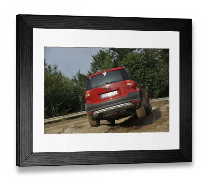 Framed Print : Skoda Yeti 2009 Framed Print : Skoda Yeti 2009
