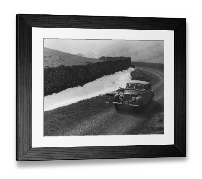 Framed Print : Riley 1. 5 RAC Rally 1954 at Park Rash Hill in Yorkshire Framed Print : Riley 1. 5 RAC Rally 1954 at Park Rash Hill in Yorkshire