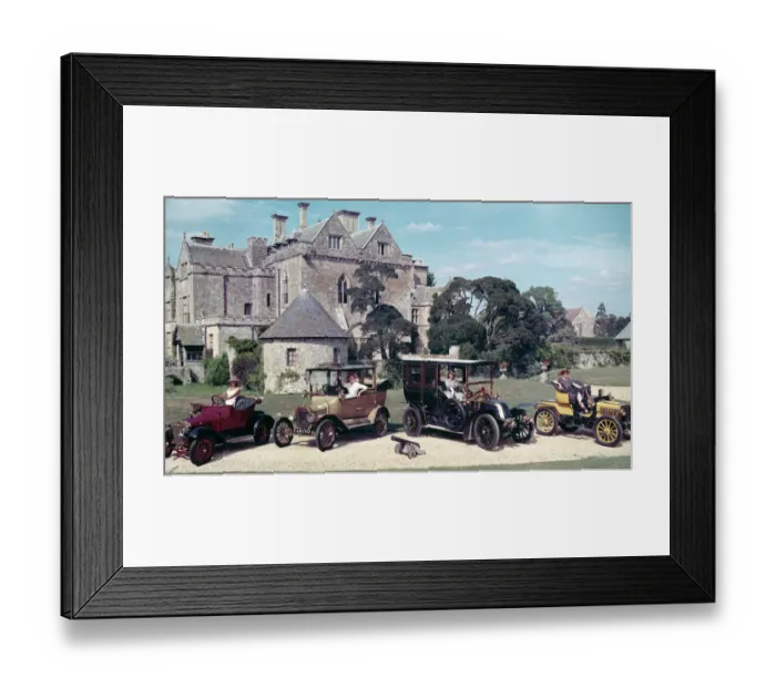 Framed Print : Group of Veteran and Vintage cars outsside Palace House, Beaulieu