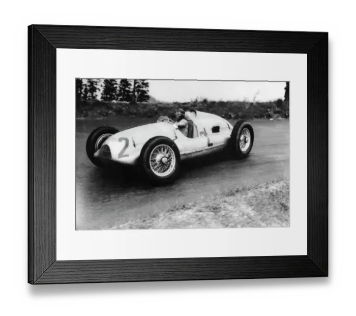 Framed Print : Auto Union D type 1939, Nuvolari