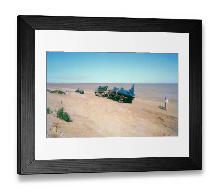 Framed Print : Bluebird arrives at Lake Eyre, Australia 1963 Framed Print : Bluebird arrives at Lake Eyre, Australia 1963