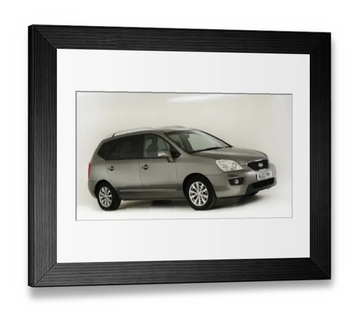 Framed Print : Kia Carens 3 CRDi 2012 Framed Print : Kia Carens 3 CRDi 2012