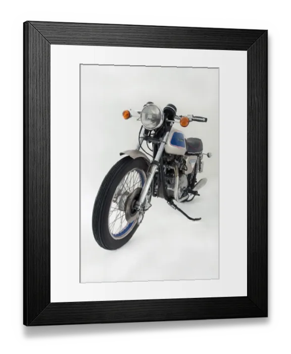 Framed Print : 1977 Triumph Bonneville 750cc Jubilee