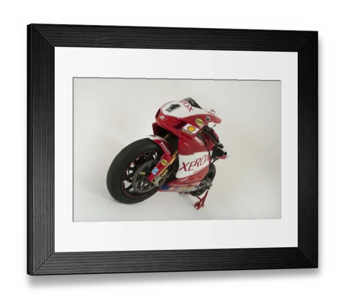 Framed Print : E01525 2006 Ducati 999 XEROX Superbike