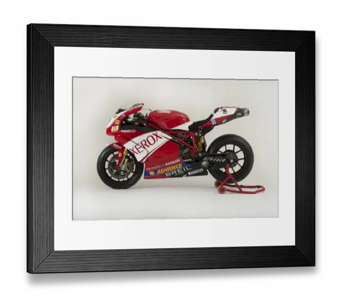 Framed Print : E01525 2006 Ducati 999 XEROX Superbike