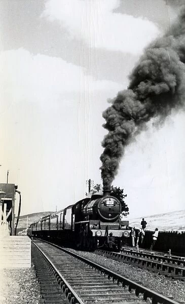 45588 Jubilee Class Kashmir Steam Locomotive 4-6-2, Loch Ske