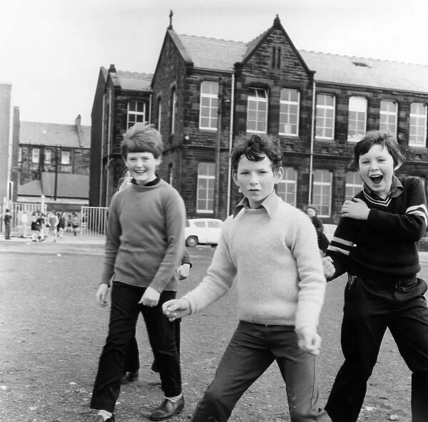 Boys  /  Glasgow Street 70S