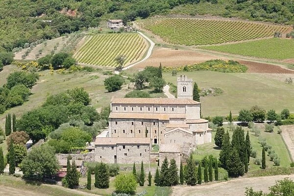Sant Antimo Abbey, monastery, Castelnuovo dell Abate, near Montalcino, Val d Orcia (Orcia Valley)