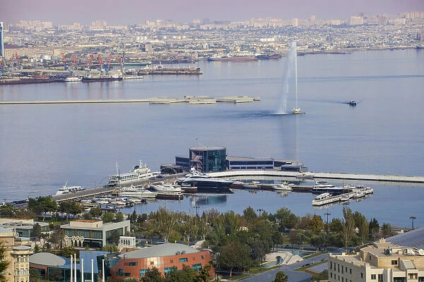 Azerbaijan, Baku, View of Baku Bay