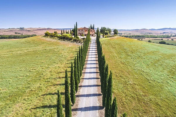 Elevated view of Poggio Covili, Val d Orcia, Tuscany, Italy