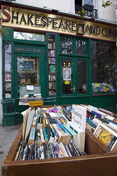 Shakespeare and Company bookshop, Latin Quarter, Paris, France