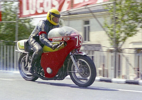 Peter Darvill (Honda) 1976 Production TT