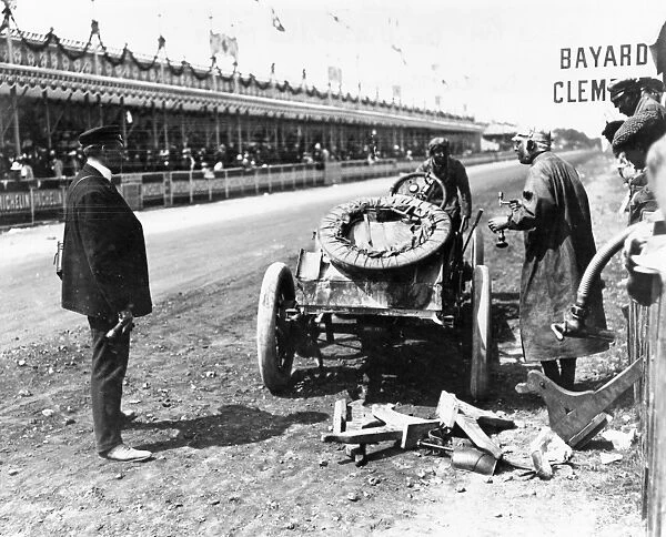 1906 Grand Prix De L ACF at Le Mans. Clement Bayard 100hp Driven by De La Touloubre