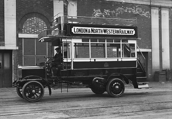 1908 Commer Bus. 1908 Commer bus