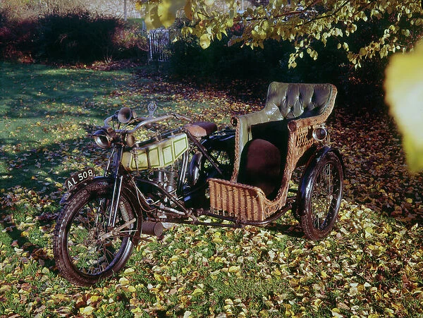 1913 BAT 5 / 6 hp. 1913 BAT 5 / 6hp with wicker sidecar