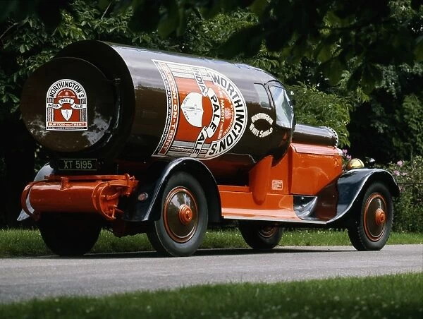 1927 Daimler Bottle van