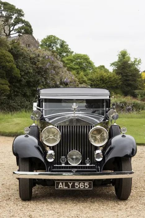 Framed Print : 1933 Rolls - Royce Phantom II Sedanca de Ville. Barker body Framed Print : 1933 Rolls - Royce Phantom II Sedanca de Ville. Barker body