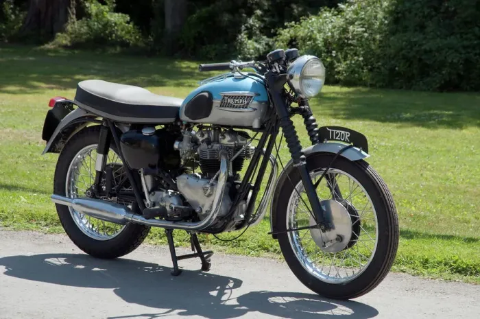 Framed Print : 1961 Triumph Bonneville T120R