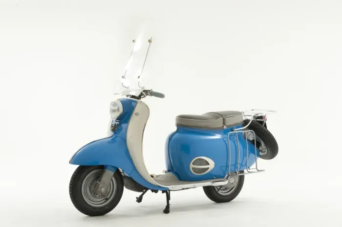 Framed Print : 1964 BSA Sunbeam 250cc Scooter Framed Print : 1964 BSA Sunbeam 250cc Scooter