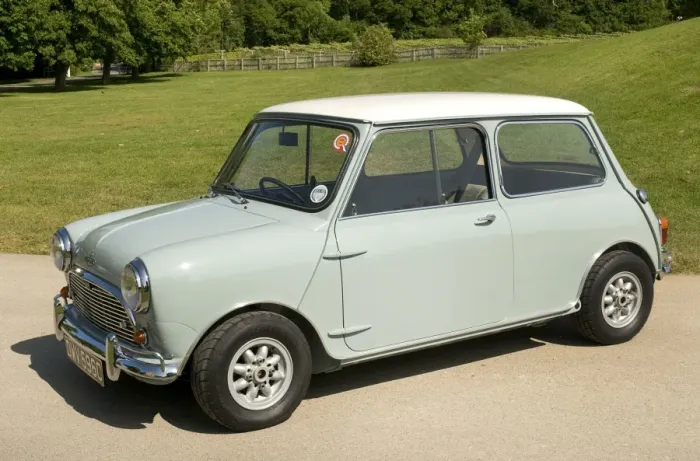 Framed Print : 1965 Austin Mini Framed Print : 1965 Austin Mini