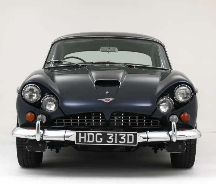 Framed Print : 1965 Jensen CV8