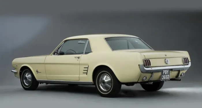 Framed Print : 1966 Ford Mustang 289