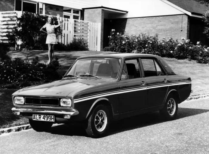 Framed Print : 1969 Hillman Hunter GT