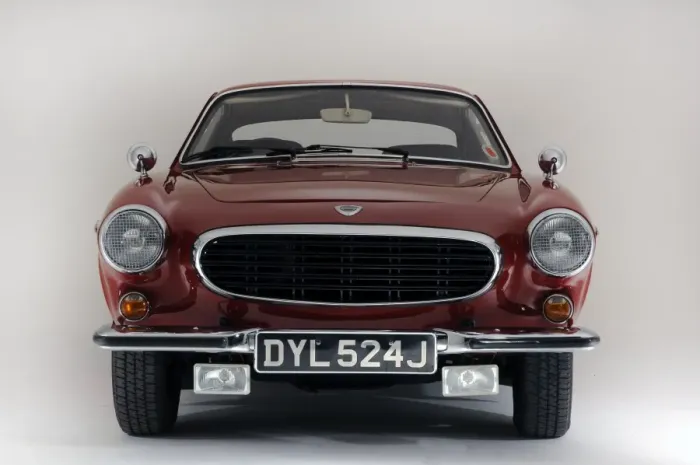 Framed Print : 1970 Volvo 1800E