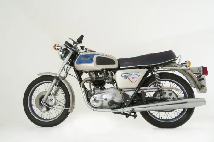 Framed Print : 1977 Triumph Bonneville 750cc Jubilee